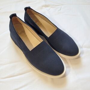 Rangoni Amalfi Easy Suede Loafer in Navy Cashmere - Size 6.5